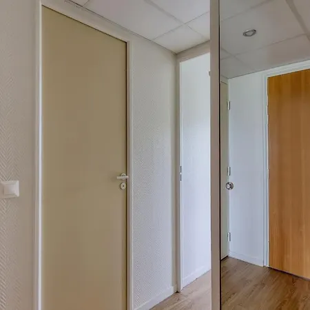 Apartment 7 Min Walk To La Defense Modern Flat In *